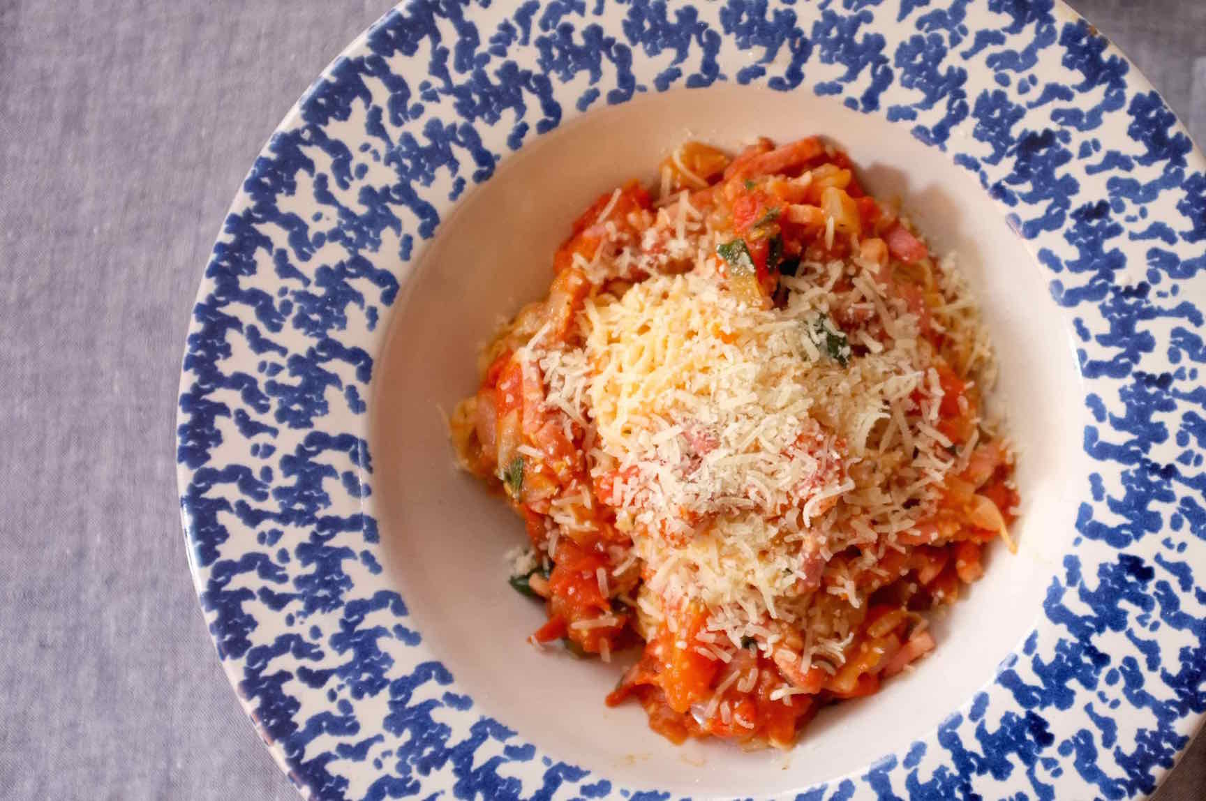 Spaghetti sauce amatriciana