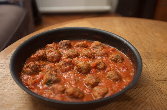 Boulettes de boeuf à la sauce tomate